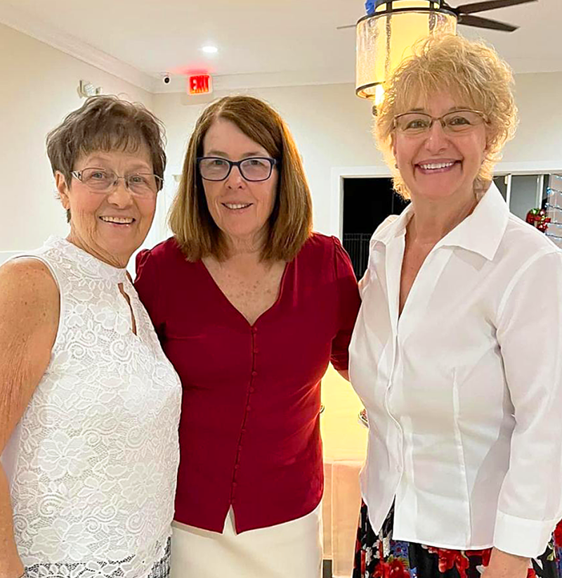 HOLIDAY PARTY JEAN, DIANA & BARB