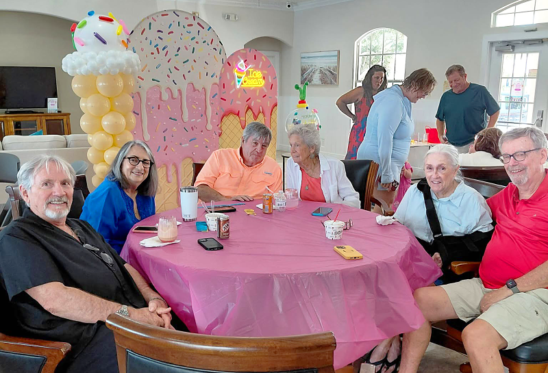 IC SOCIALPINK TABLE EVENT
