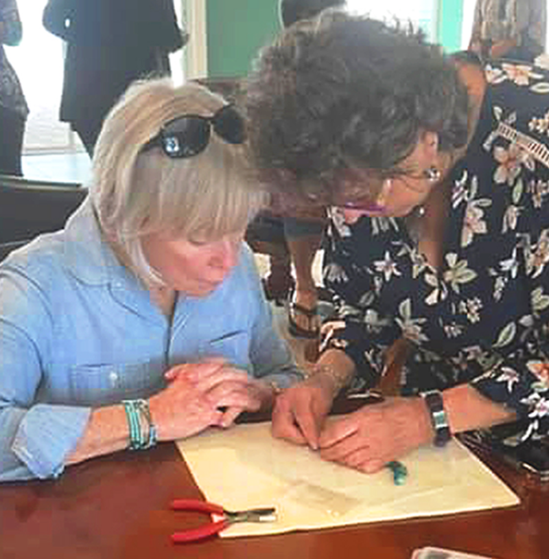 JEWELRY INSTRUCTION STYLING